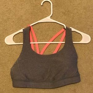 Lululemon bra